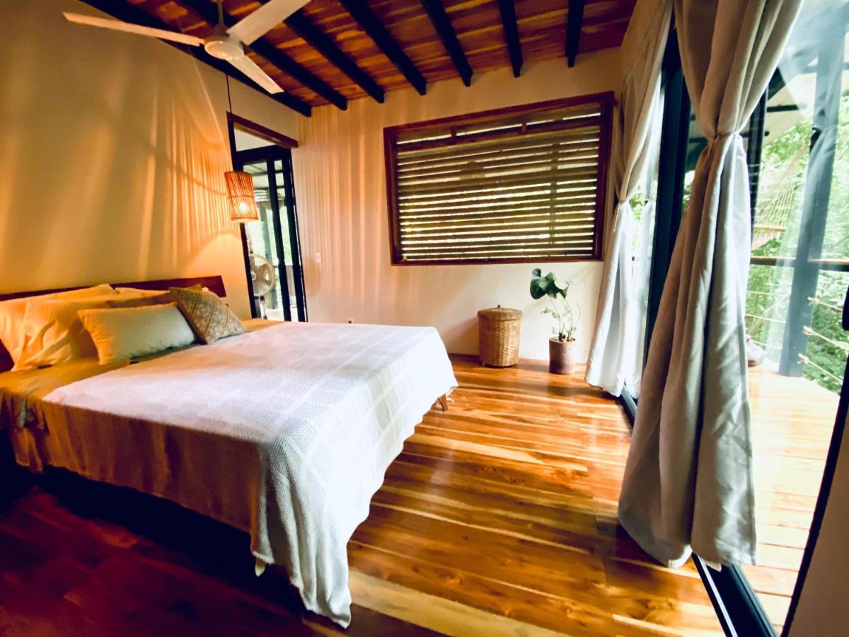 Nosotros Playa Maderas - Surf House & Casitas Villa Exterior photo
