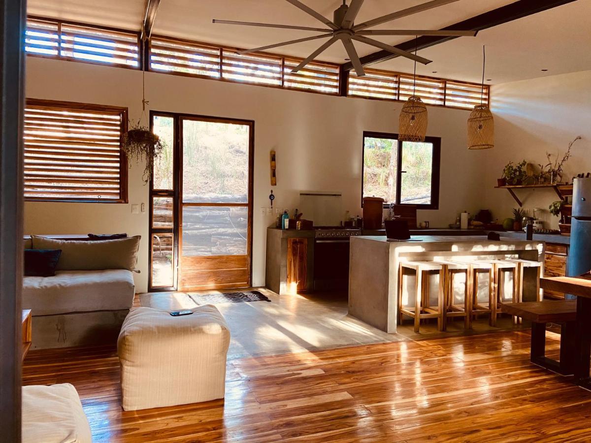 Nosotros Playa Maderas - Surf House & Casitas Villa Exterior photo