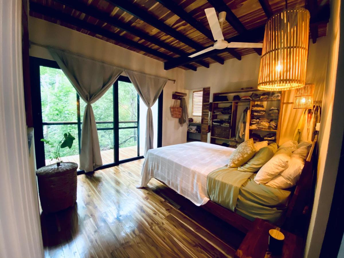 Nosotros Playa Maderas - Surf House & Casitas Villa Exterior photo