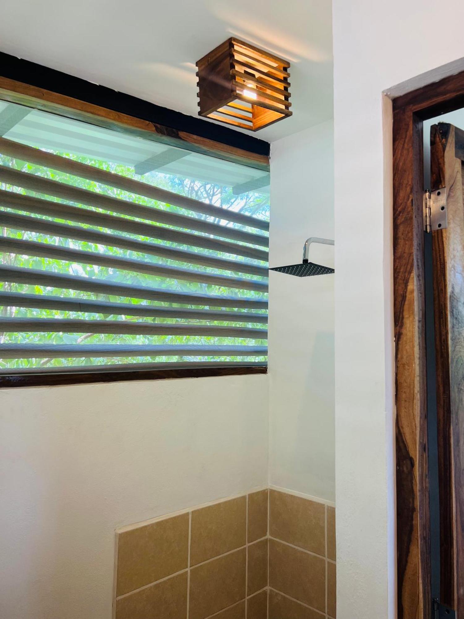 Nosotros Playa Maderas - Surf House & Casitas Villa Exterior photo